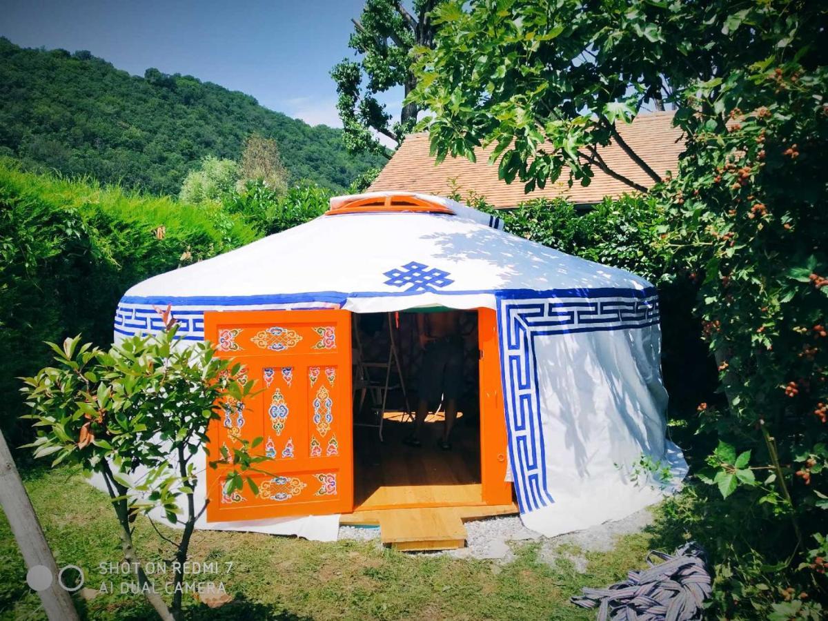 Eco Yourte Du Bourget Luxury tent